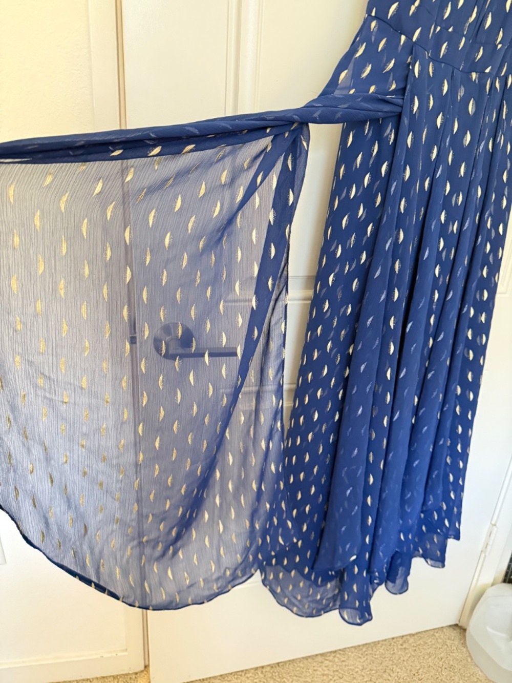 Navy and Gold maxi dress - Sz 10p - Picture 6 of 11